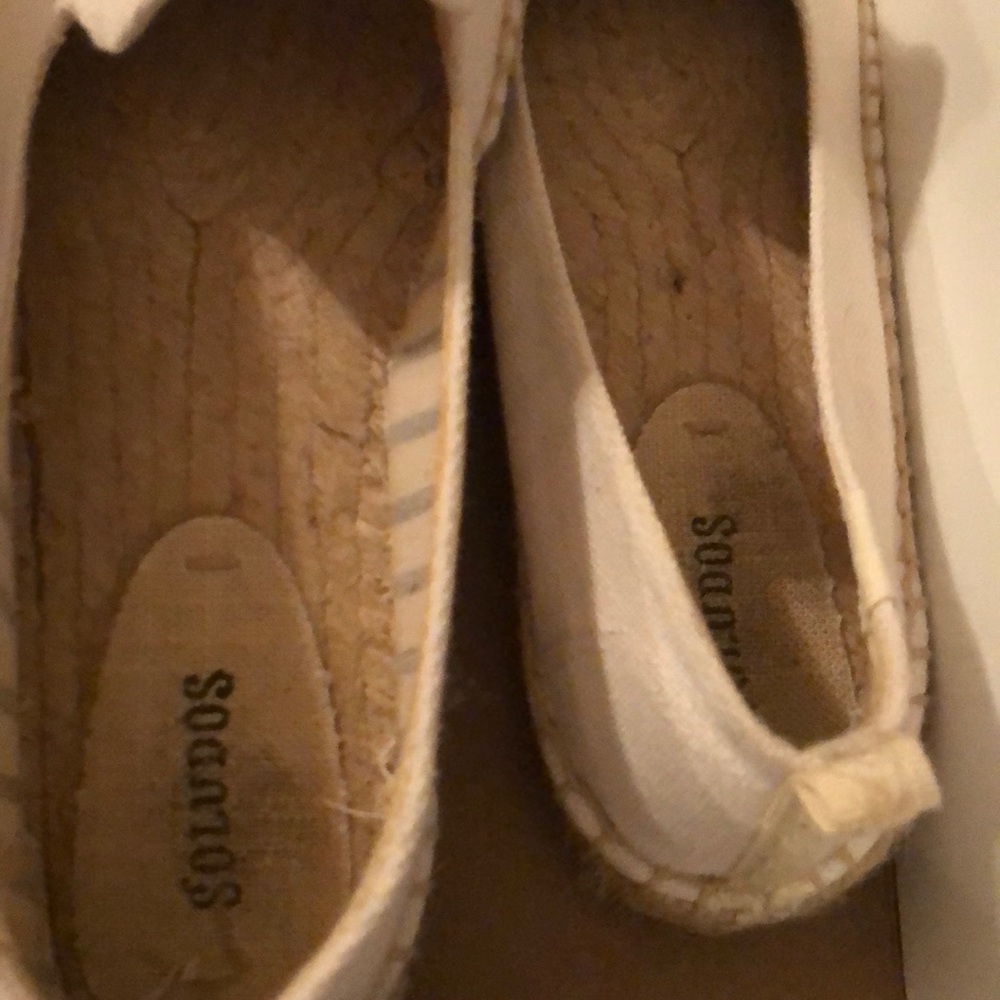 Espadrilles - Picture 4 of 4